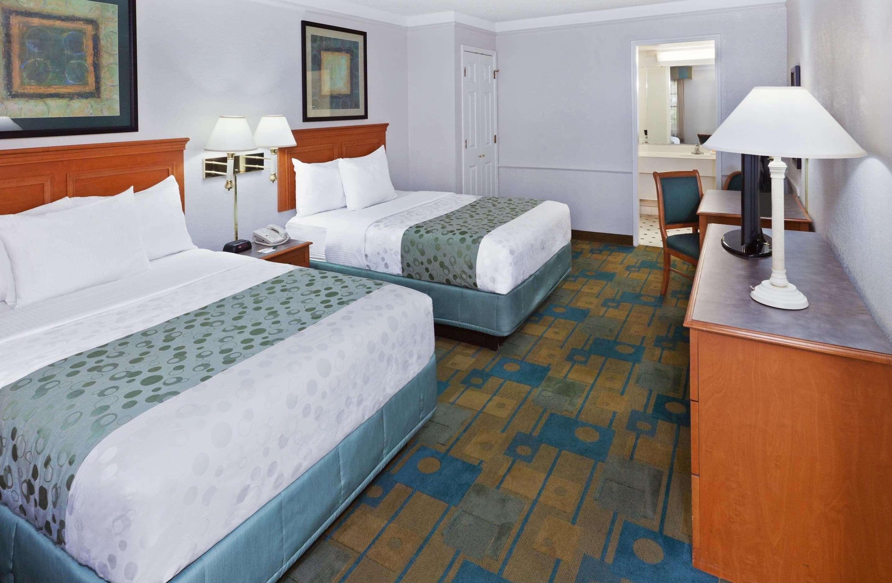 La Quinta Inn By Wyndham Austin Oltorf Экстерьер фото